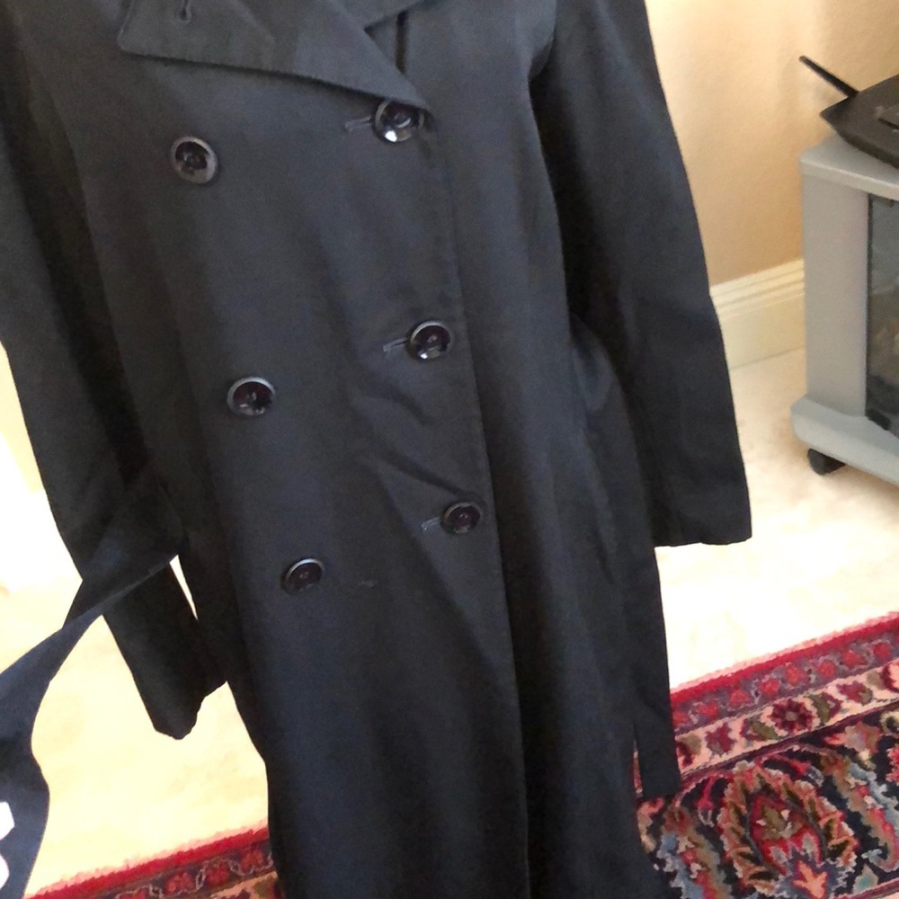 Drizzle Trench Coat - Picture 5 of 12